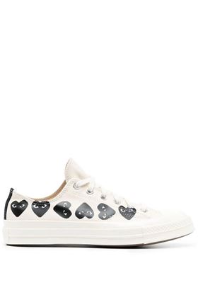 Off-white/black canvas sneaker Comme des Garcons Play | P1K1262